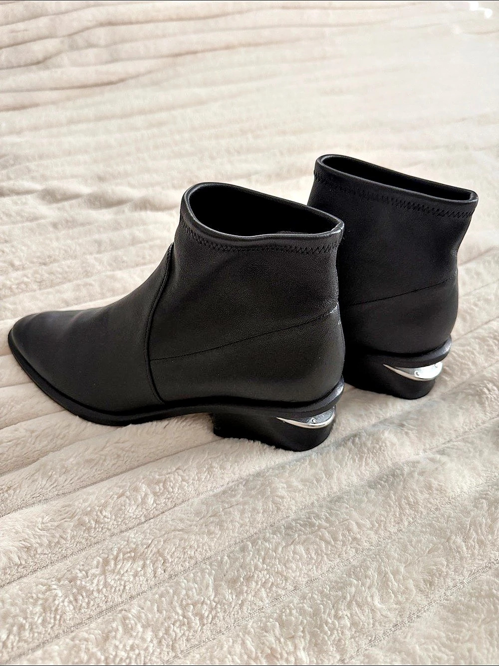Alexander Wang Kori Ankle Boots in Black genuine leather EU 37 Like New